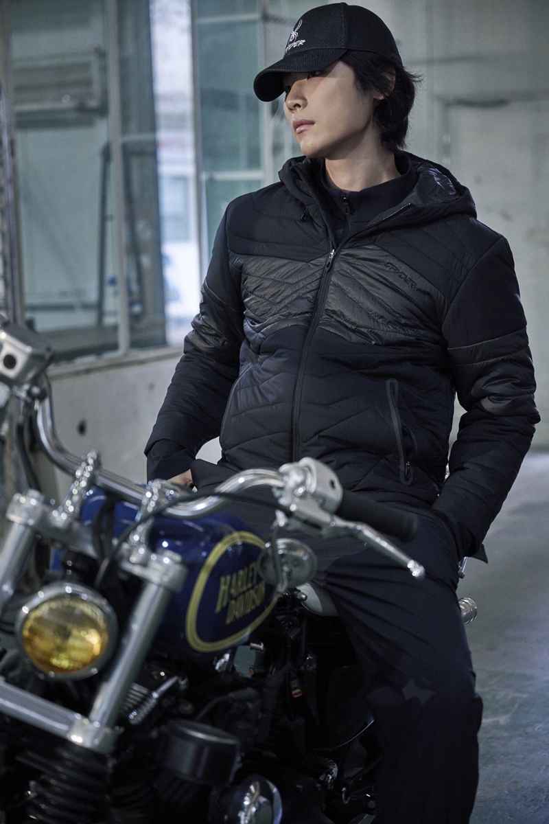 애슬러 x 스파이더, 남성의 하루 담은 ‘올타임레전드’ 캠페인 전개 688-Image